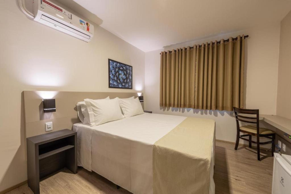 Via Garden Varginha Hotel ภายนอก รูปภาพ
