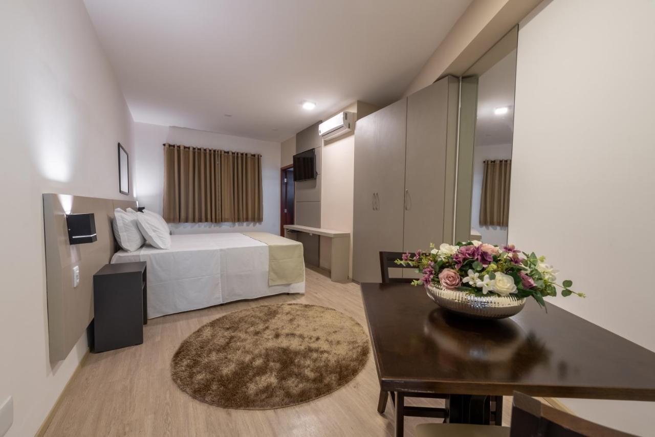 Via Garden Varginha Hotel ภายนอก รูปภาพ