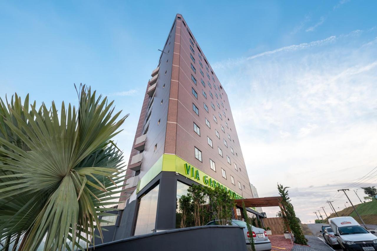 Via Garden Varginha Hotel ภายนอก รูปภาพ